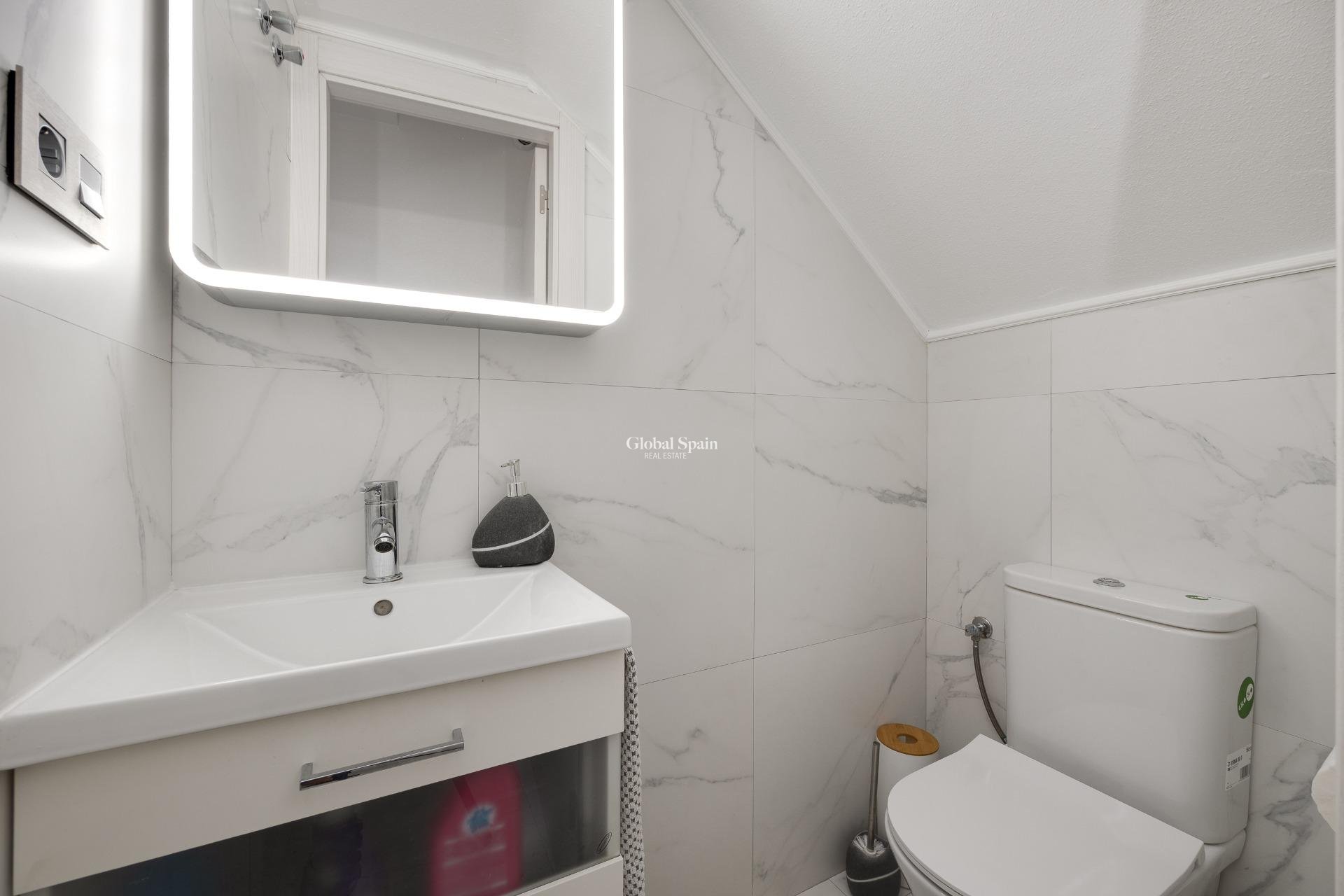 Revente - MAISON -
TORREVIEJA - Aguas Nuevas