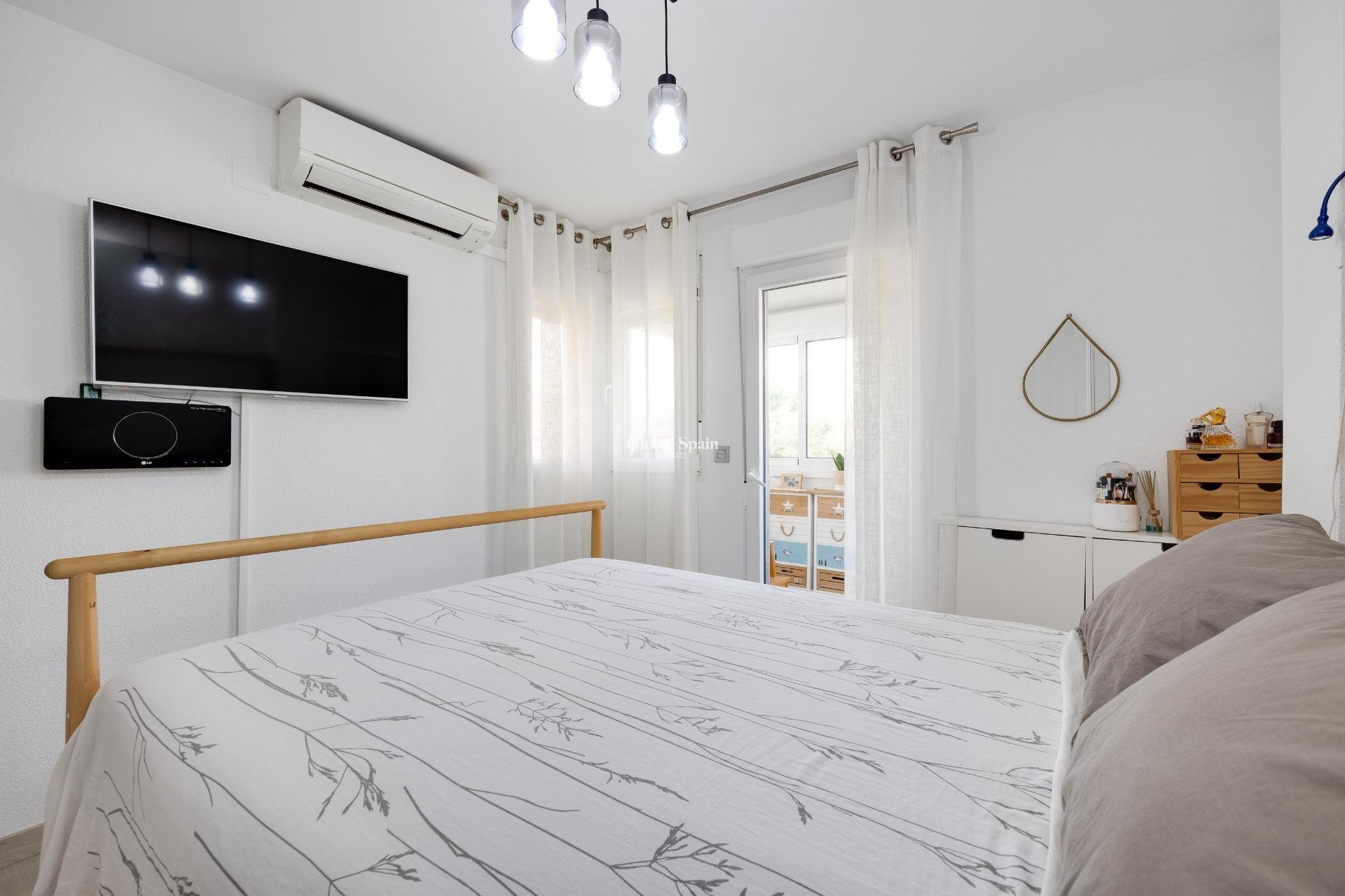 Revente - MAISON -
TORREVIEJA - Aguas Nuevas