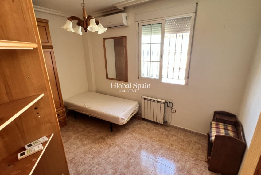Revente - MAISON -
TORREVIEJA - Aguas Nuevas