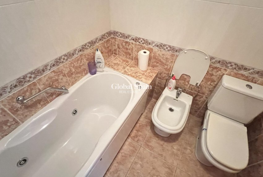 Revente - MAISON -
TORREVIEJA - Aguas Nuevas