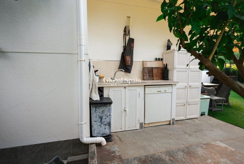 Revente - MAISON -
TORREVIEJA - Aguas Nuevas