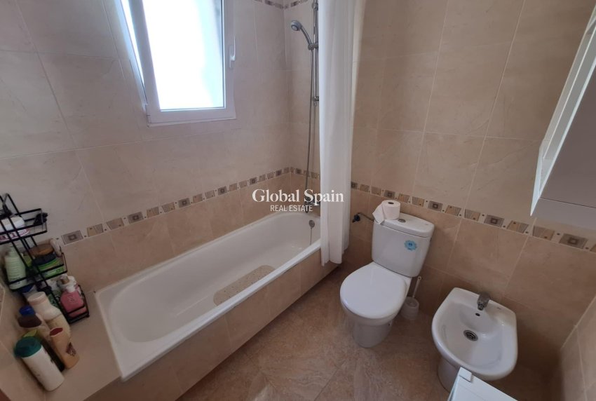 Revente - MAISON -
TORREVIEJA - Aguas Nuevas