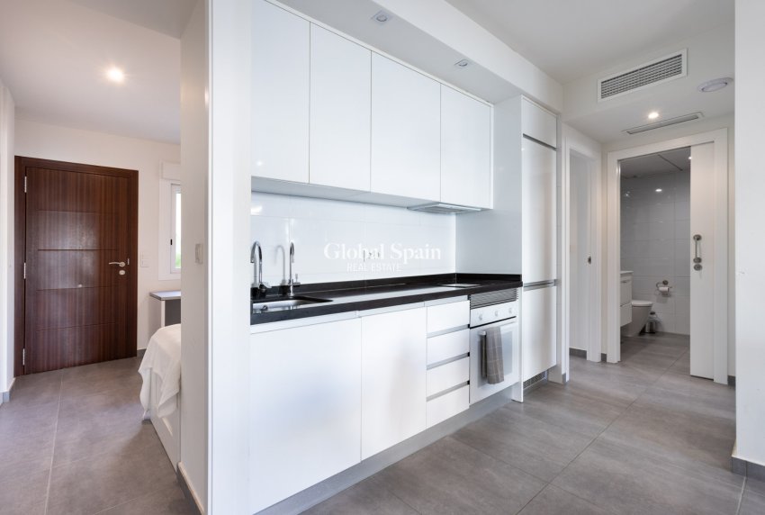 Revente - Maison -
TORREVIEJA - Aguas Nuevas