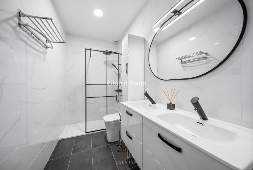 Revente - MAISON -
TORREVIEJA - Cabo Cervera