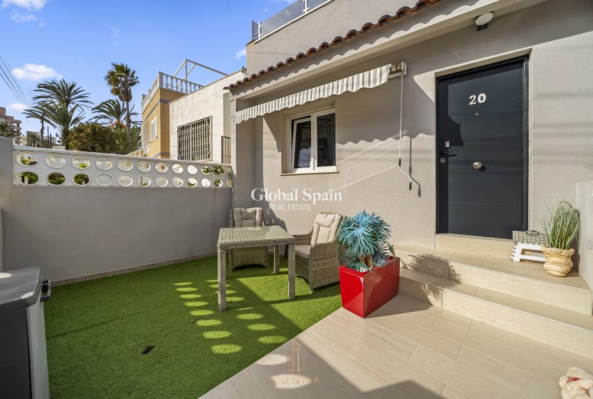 Revente - MAISON -
TORREVIEJA - Cabo Cervera