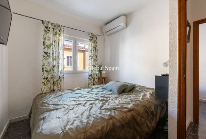 Revente - MAISON -
TORREVIEJA - Cabo Cervera