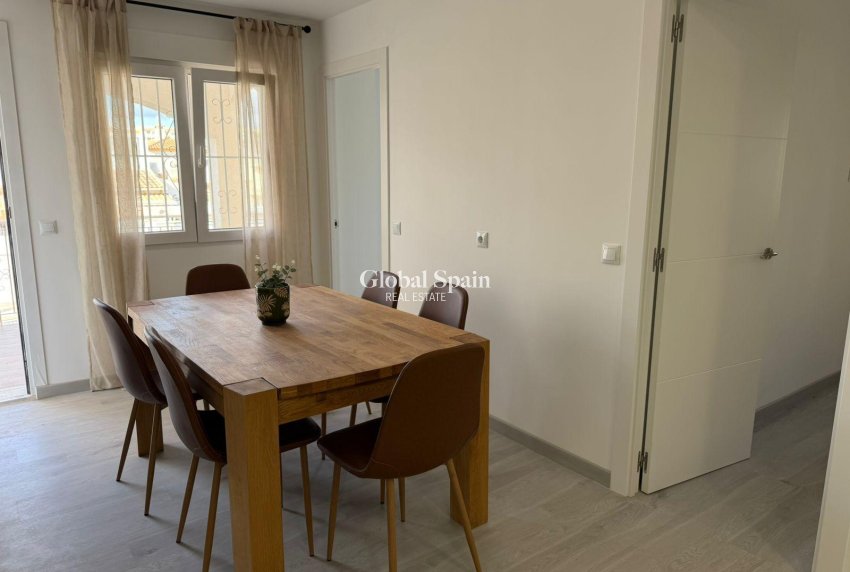 Revente - MAISON -
TORREVIEJA - Cabo Cervera