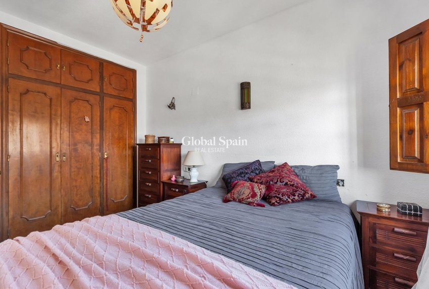 Revente - MAISON -
TORREVIEJA - Cala de cabo cervera