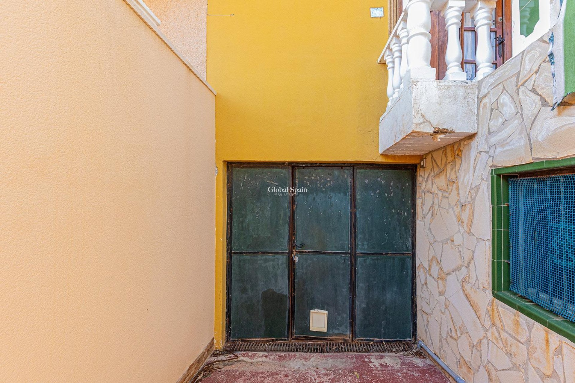 Revente - MAISON -
TORREVIEJA - Cala de cabo cervera