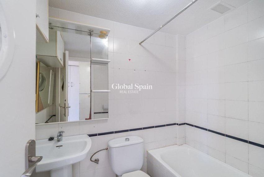 Revente - MAISON -
TORREVIEJA - Carrefour