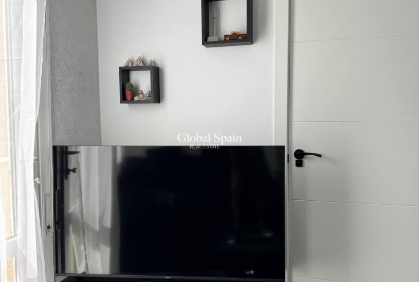 Revente - MAISON -
TORREVIEJA - Carrefour