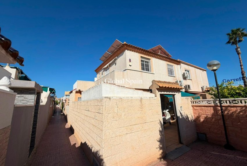 Revente - MAISON -
TORREVIEJA - Carrefour