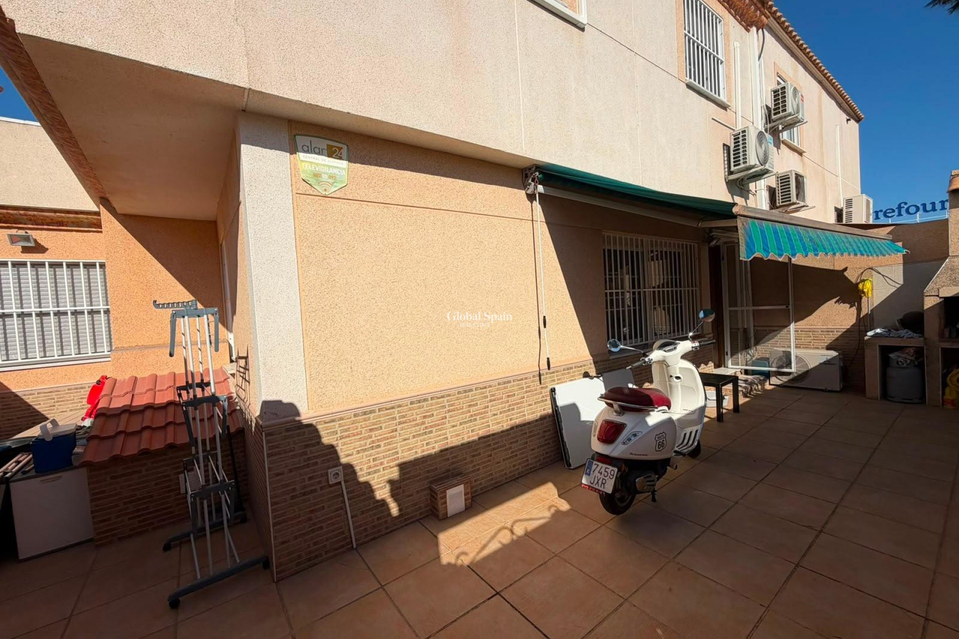 Revente - MAISON -
TORREVIEJA - Carrefour