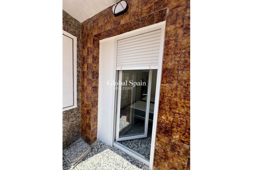 Revente - MAISON -
TORREVIEJA - Center