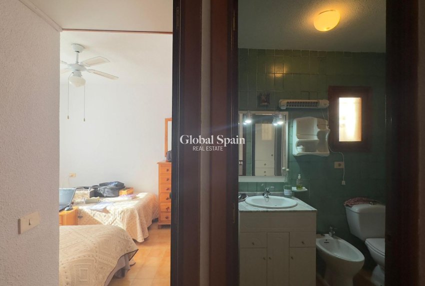 Revente - MAISON -
TORREVIEJA - Center