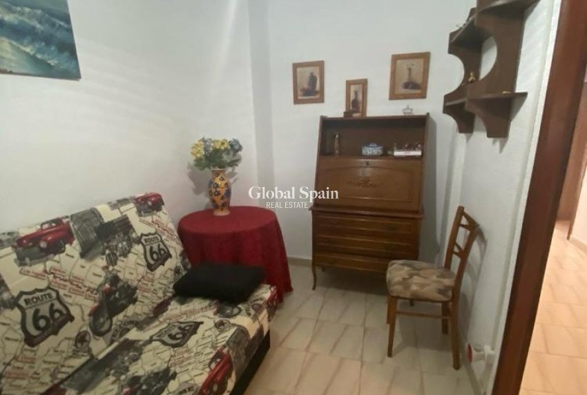 Revente - MAISON -
TORREVIEJA - Center