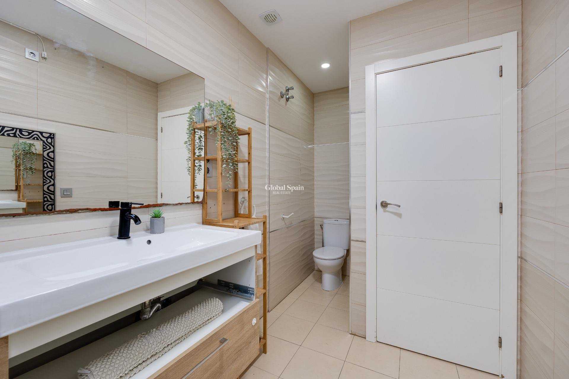 Revente - MAISON -
TORREVIEJA - Center