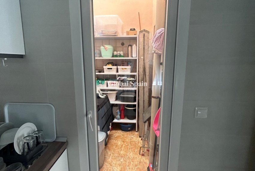 Revente - MAISON -
TORREVIEJA - Center