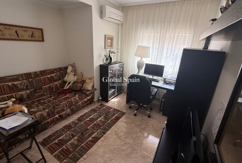 Revente - MAISON -
TORREVIEJA - Costa Blanca Sur