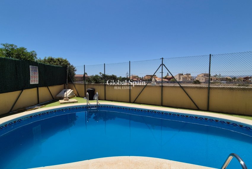 Revente - MAISON -
TORREVIEJA - Costa Blanca Sur