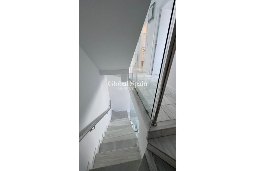 Revente - MAISON -
TORREVIEJA - Costa Blanca Sur