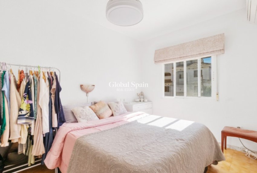 Revente - MAISON -
TORREVIEJA - Costa Blanca