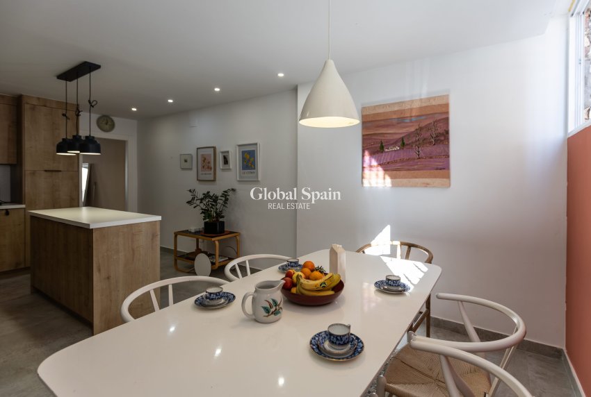 Revente - MAISON -
TORREVIEJA - Costa Blanca