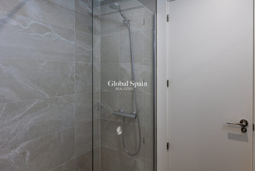 Revente - MAISON -
TORREVIEJA - Costa Blanca