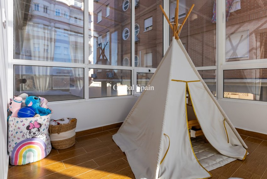 Revente - MAISON -
TORREVIEJA - Costa Blanca