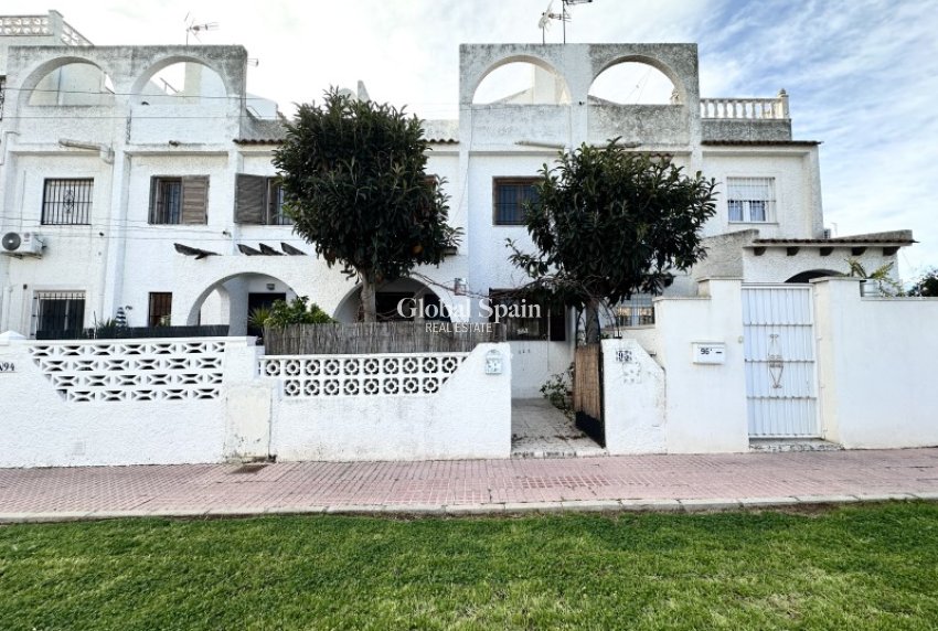 Revente - MAISON -
TORREVIEJA - Costa Blanca