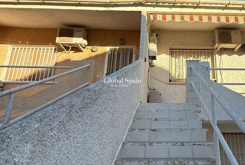 Revente - MAISON -
TORREVIEJA - Costa Blanca