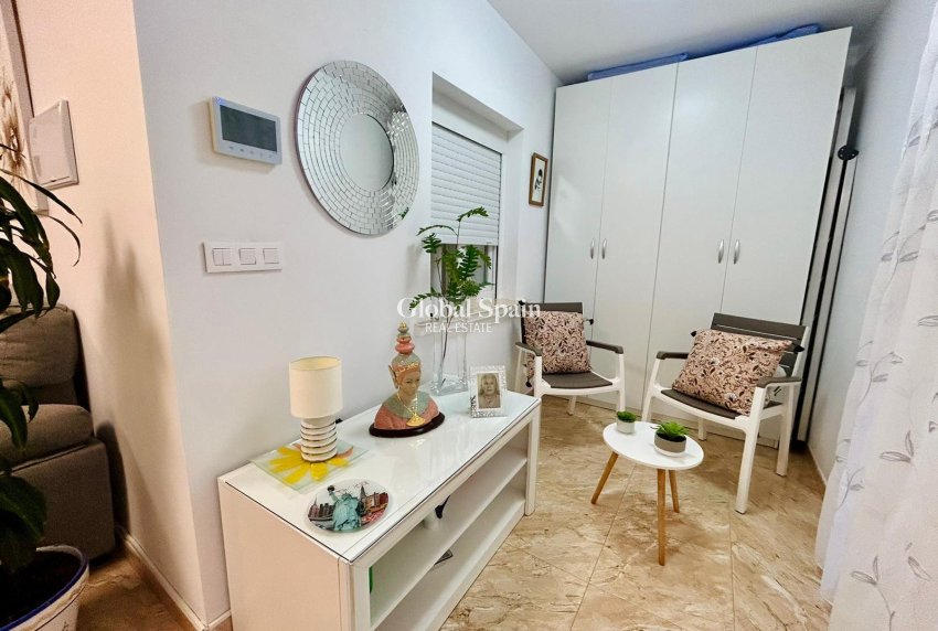 Revente - MAISON -
TORREVIEJA - Costa Blanca