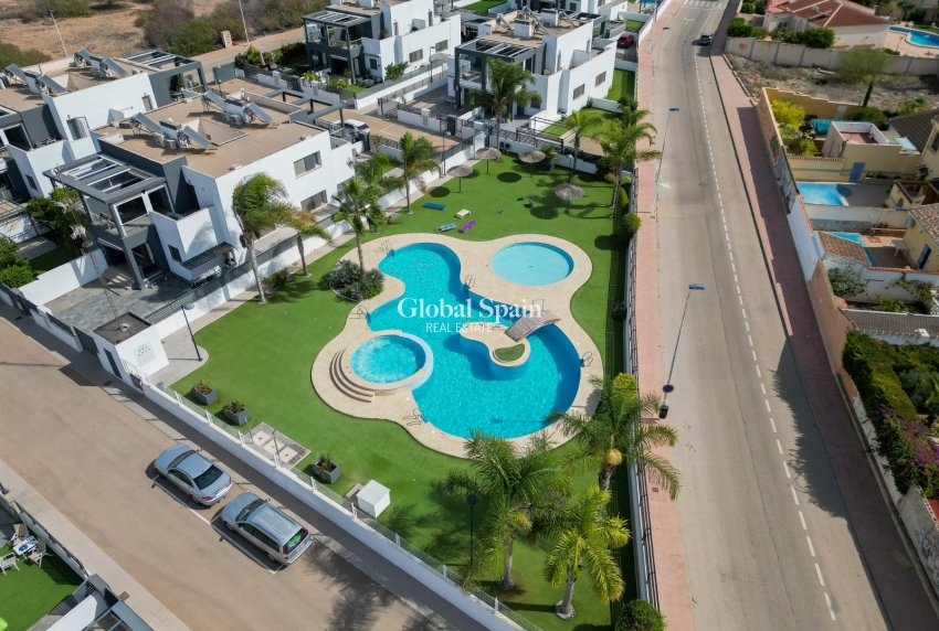 Revente - MAISON -
TORREVIEJA - Costa Blanca