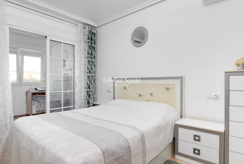 Revente - MAISON -
TORREVIEJA - Costa Blanca