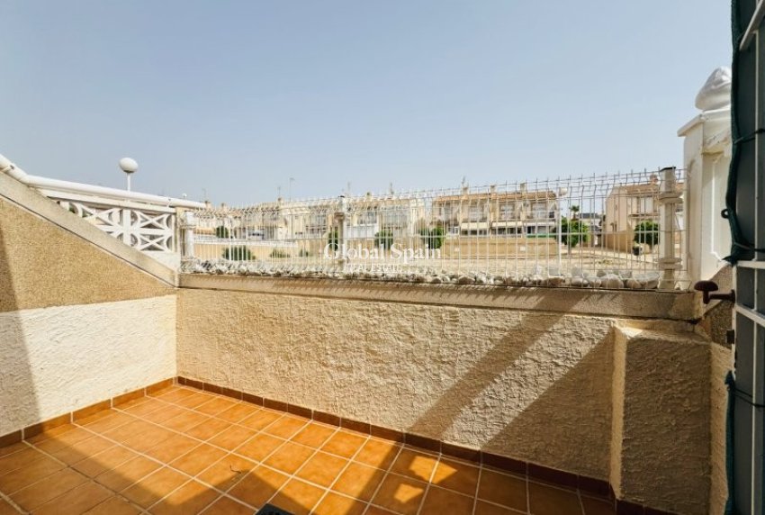 Revente - MAISON -
TORREVIEJA - Costa Blanca