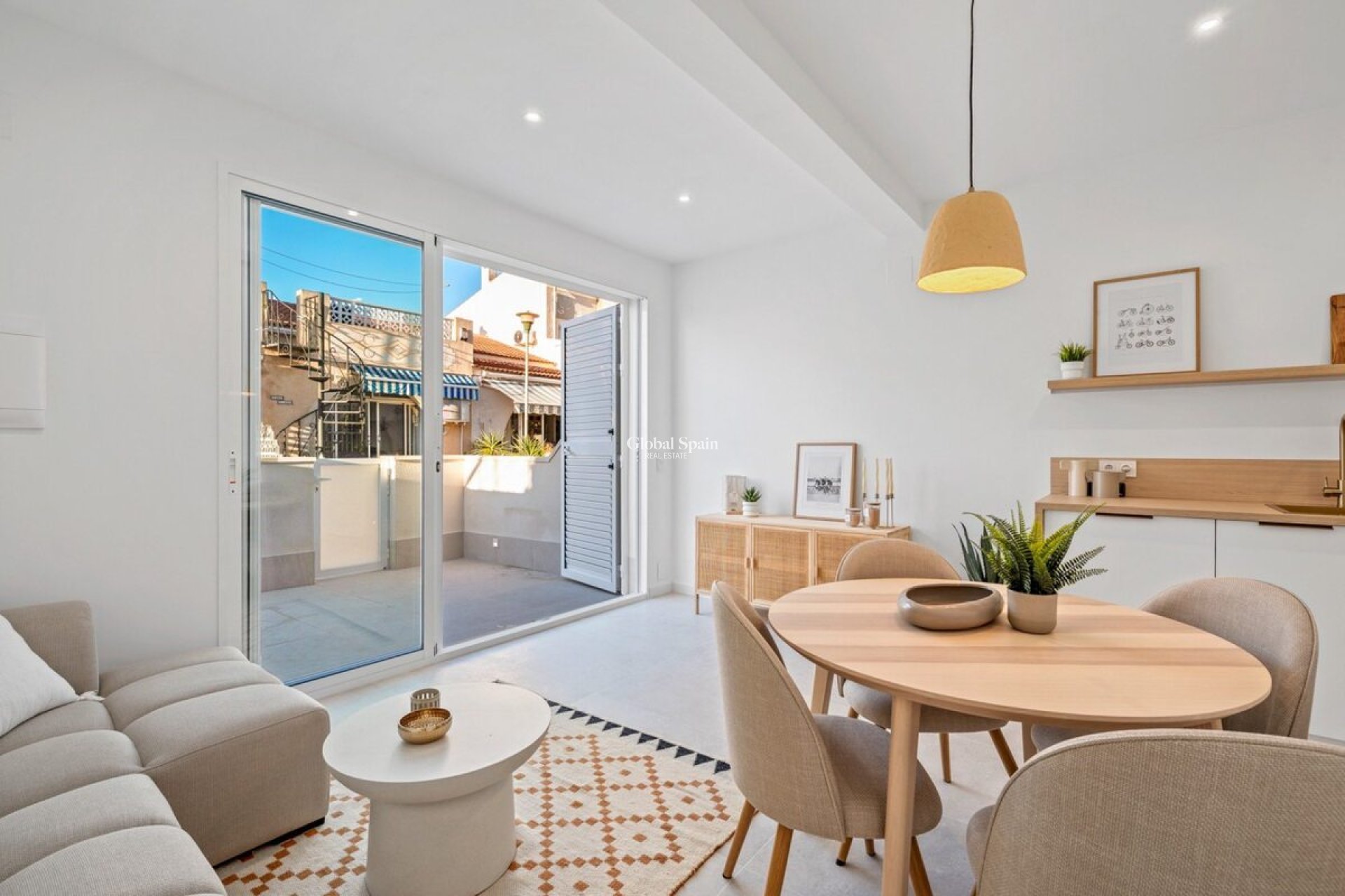 Revente - MAISON -
TORREVIEJA - Costa Blanca