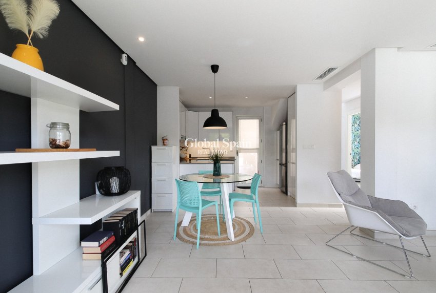 Revente - MAISON -
TORREVIEJA - Costa Blanca