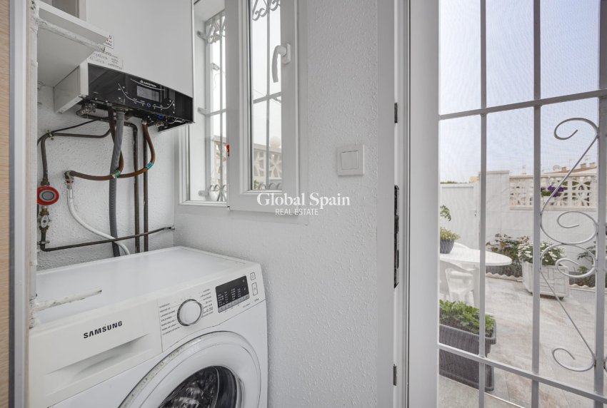 Revente - MAISON -
TORREVIEJA - Costa Blanca