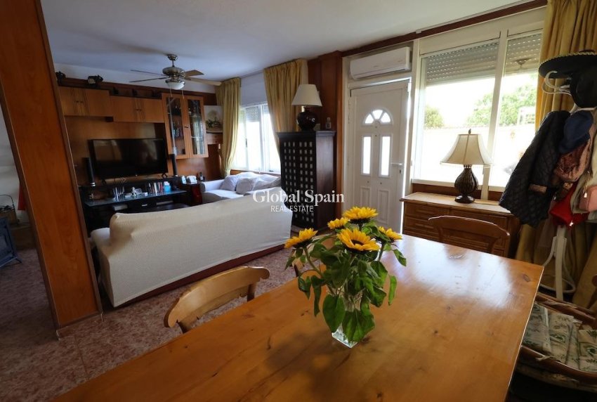 Revente - MAISON -
TORREVIEJA - Costa Blanca