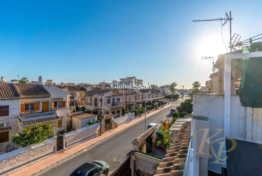 Revente - MAISON -
TORREVIEJA - Costa Blanca