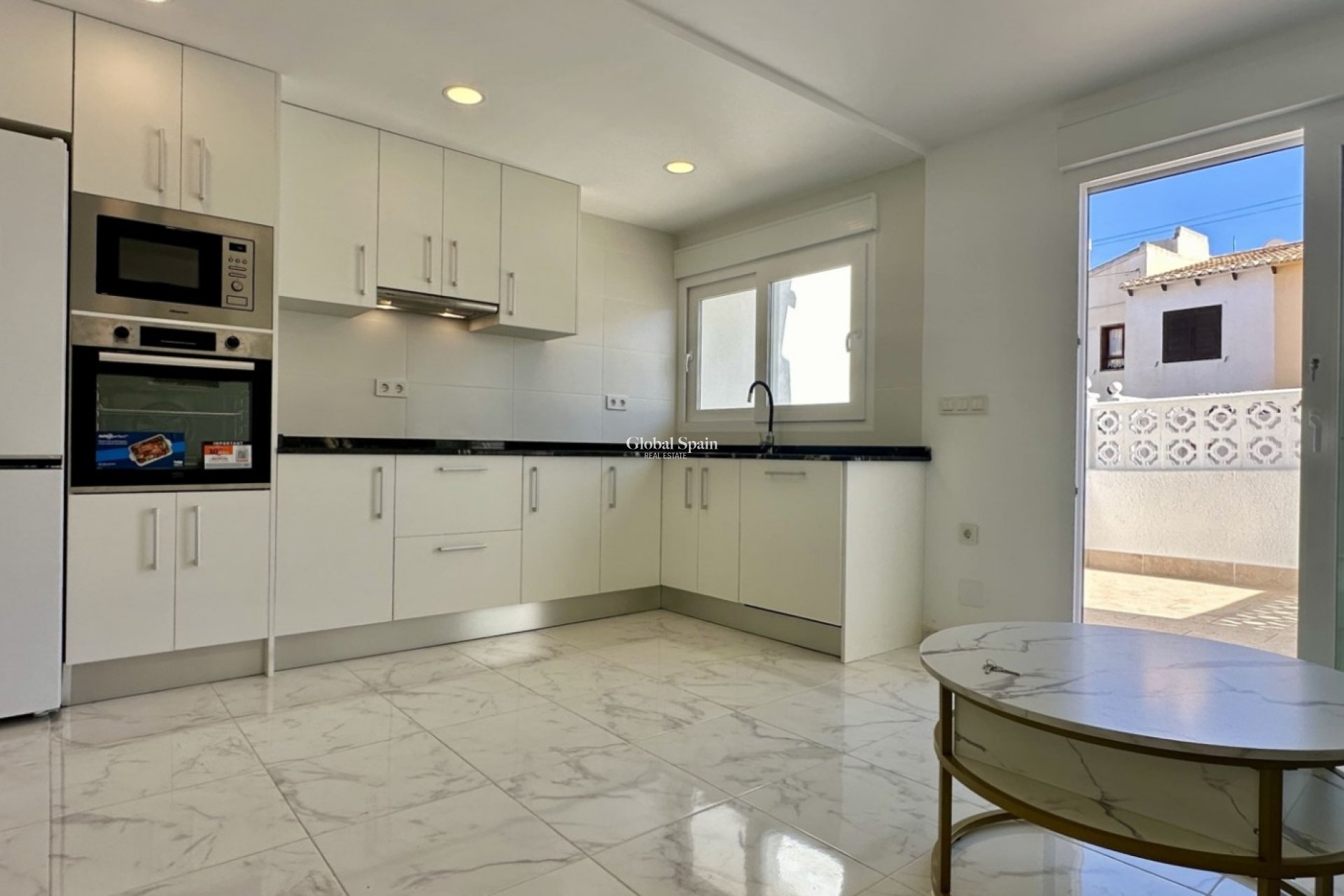Revente - MAISON -
TORREVIEJA - Costa Blanca