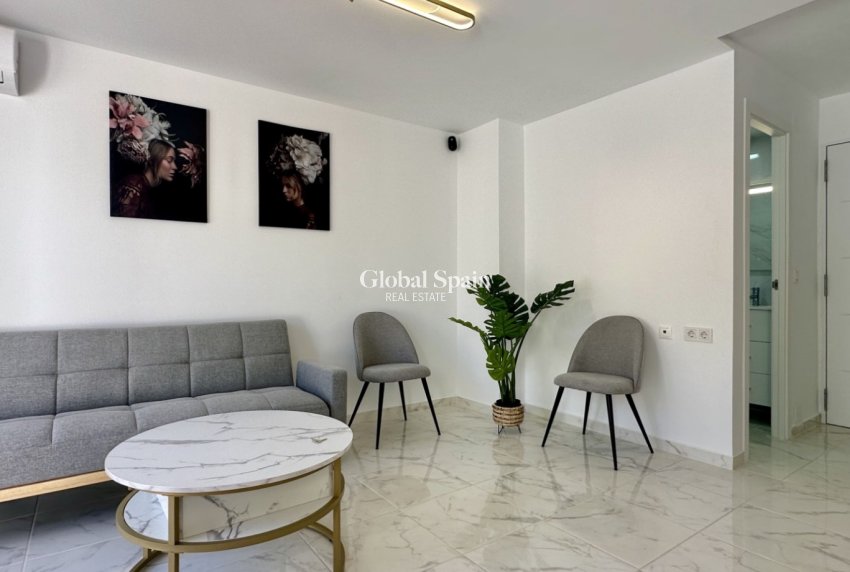 Revente - MAISON -
TORREVIEJA - Costa Blanca