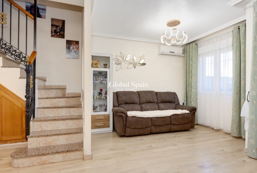 Revente - MAISON -
TORREVIEJA - Costa Blanca