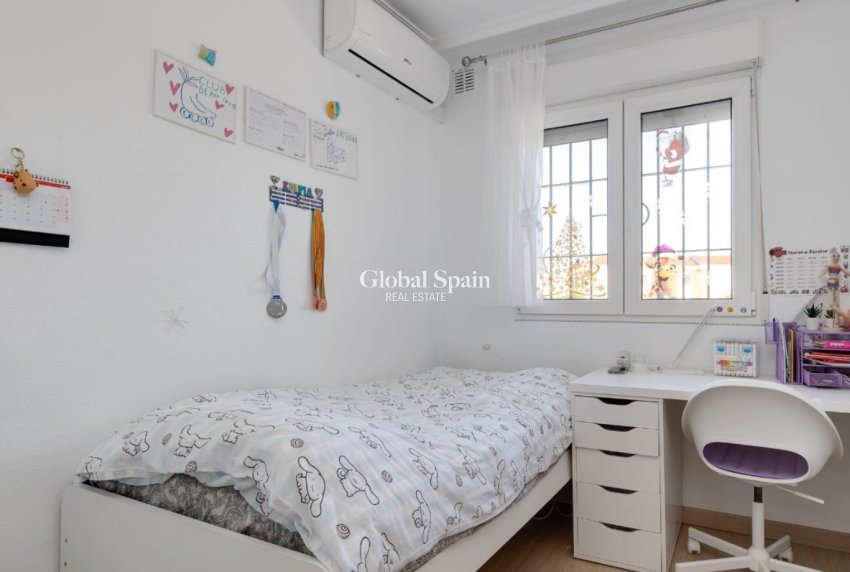 Revente - MAISON -
TORREVIEJA - Costa Blanca