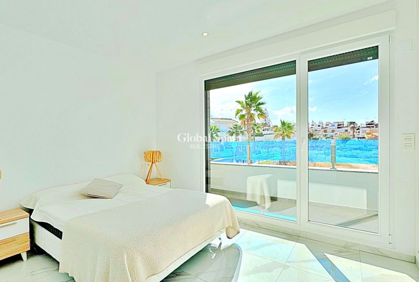 Revente - MAISON -
TORREVIEJA - Costa Blanca