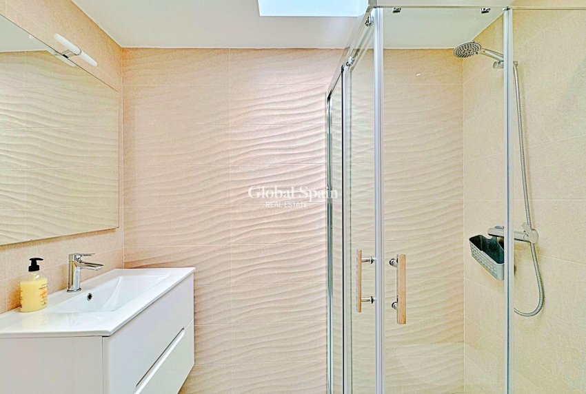 Revente - MAISON -
TORREVIEJA - Costa Blanca