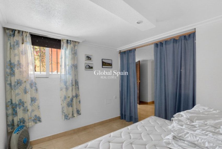 Revente - MAISON -
TORREVIEJA - Costa Blanca