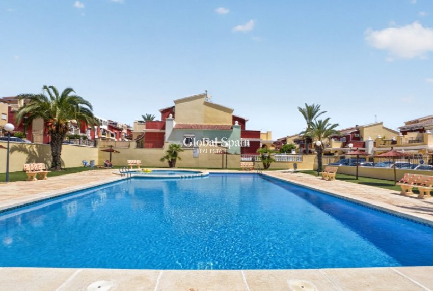 Revente - MAISON -
TORREVIEJA - Costa Blanca