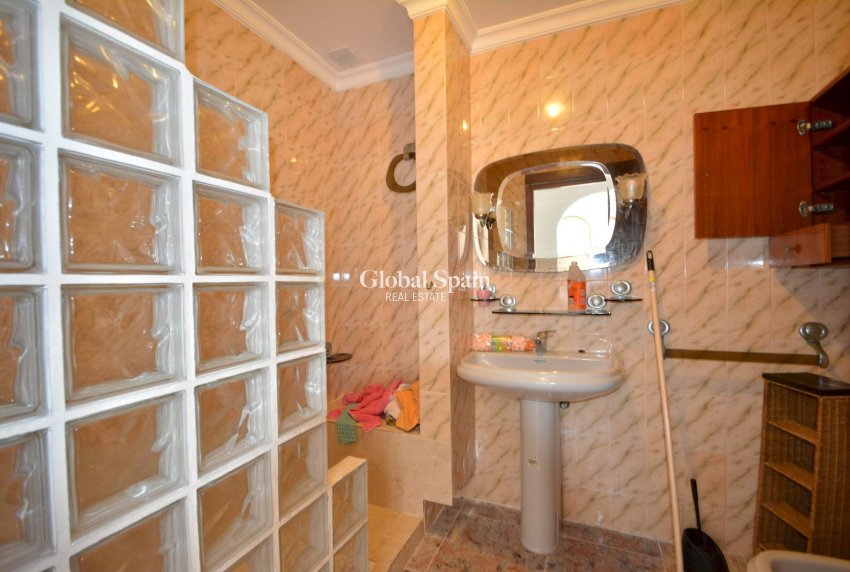 Revente - MAISON -
TORREVIEJA - Costa Blanca