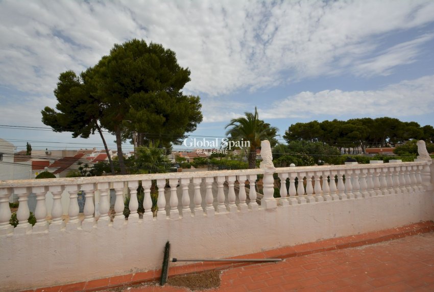 Revente - MAISON -
TORREVIEJA - Costa Blanca